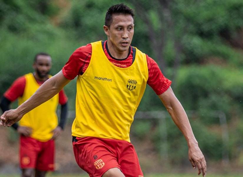 Barcelona SC presentó a Franklin Guerra como nuevo fichaje en la presente temporada.