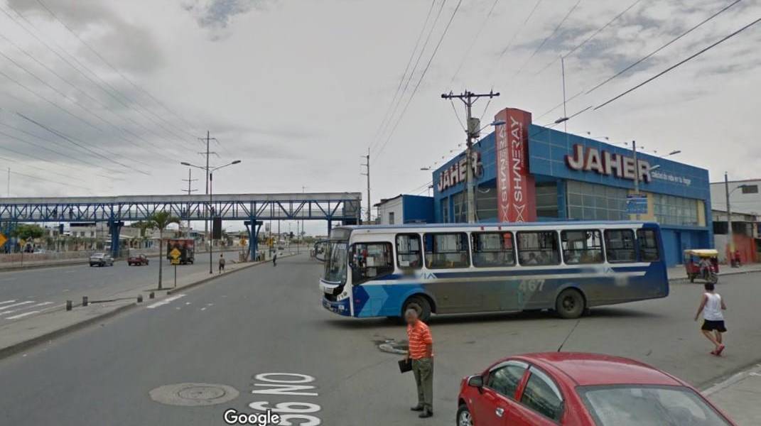 Ataques violentos en Guayaquil: saqueos y vehículos quemados en la Trinitaria