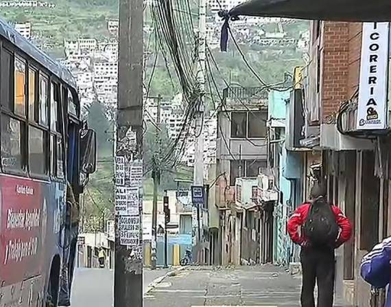 Los usuarios del transporte público sienten miedo al subir a las unidades por la inseguridad.