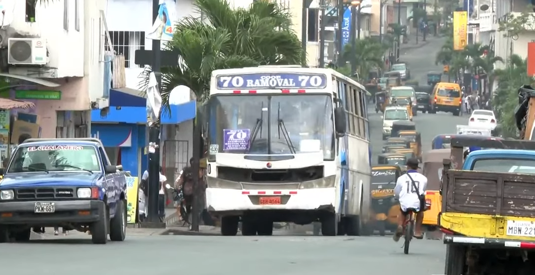 Transportistas insisten en que el precio del pasaje en Guayaquil debe costar entre los 40 y 45 centavos