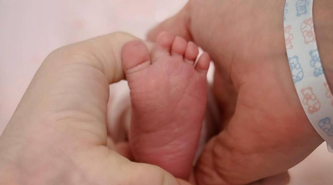 Lele Pons da la bienvenida a su primera hija, Eloísa