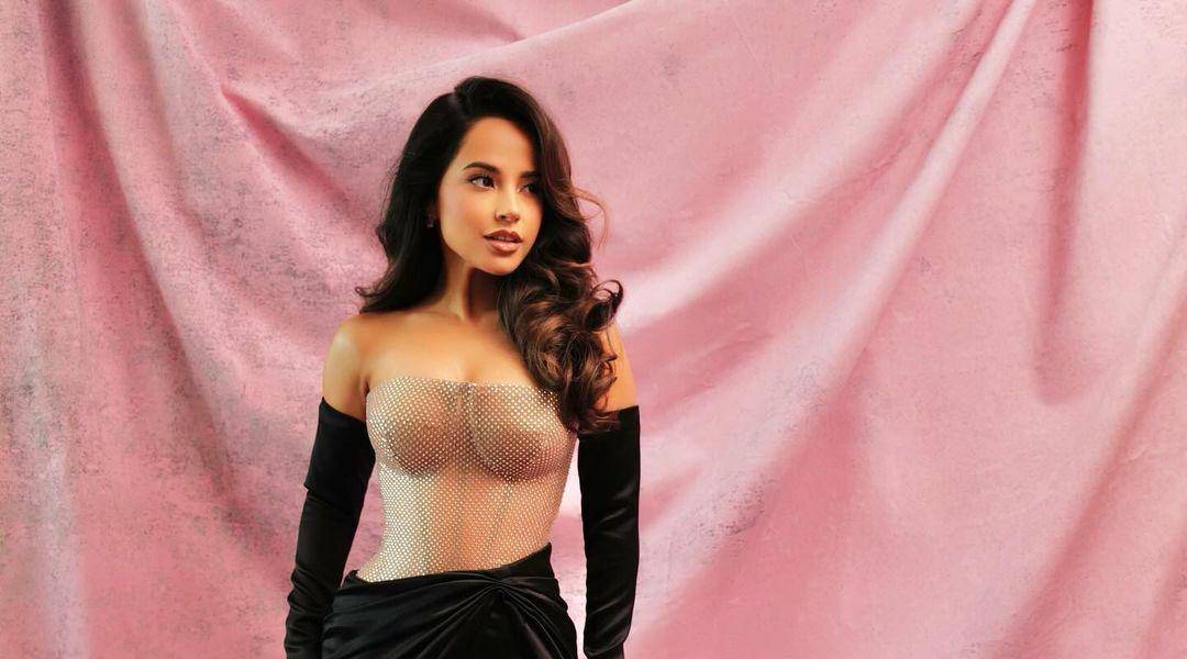 Becky G sera conductora en los Latin American Music Awards 2024