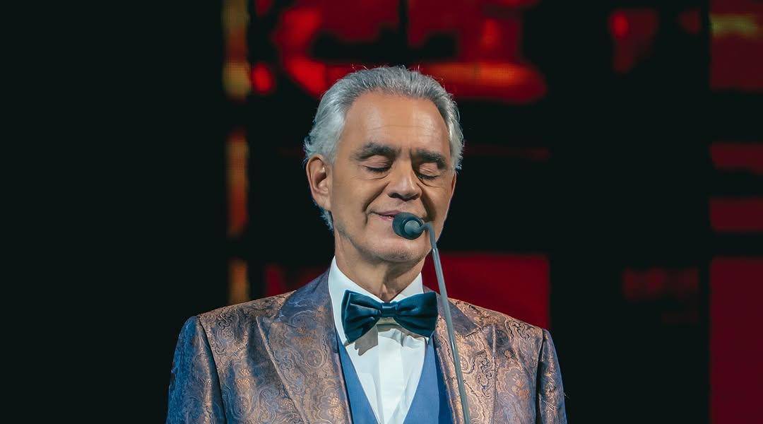 Andrea Bocelli conmueve al mundo con emotiva interpretación del Ave María en Lourdes durante Semana Santa