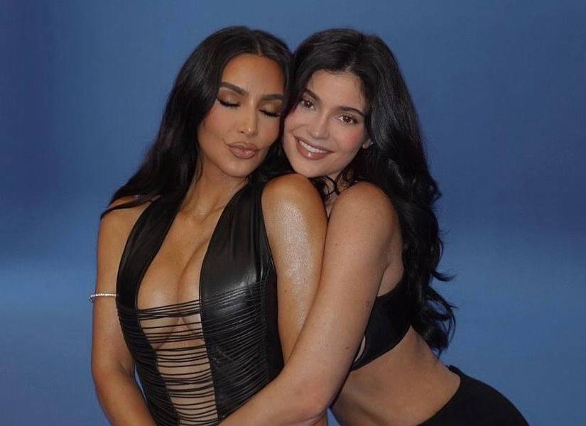 Kim Kardashian y su hermana, Kylie Jenner.