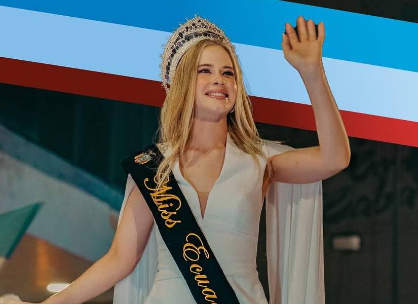 Gisselle Rosales fue recibida con toda la pompa posible por la Alcaldía de Machala.