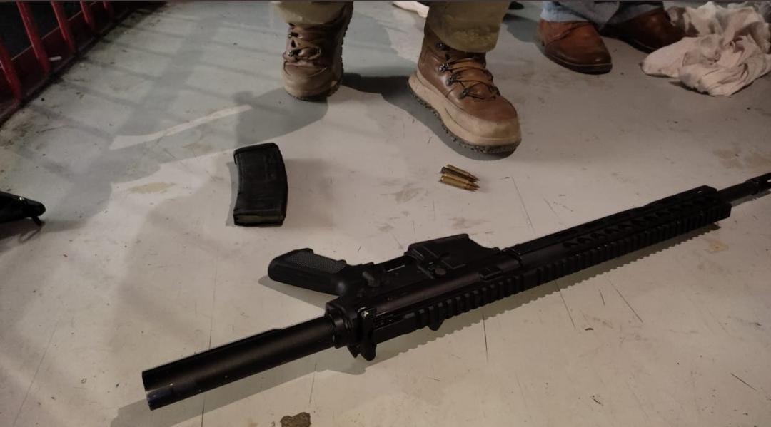 Policía ejecuta mega operativo en la Cárcel de Varones del Guayas tras semana violenta