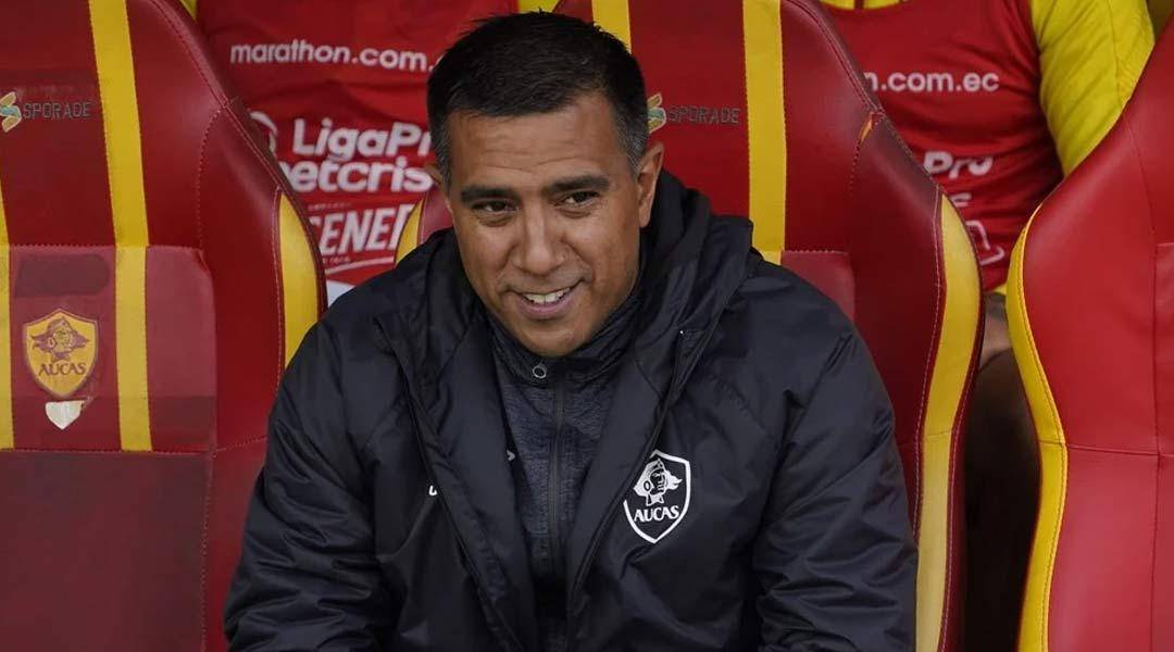 César Farías sobre la victoria histórica de Aucas: Estábamos convencidos de que íbamos a ganar al campeón de América