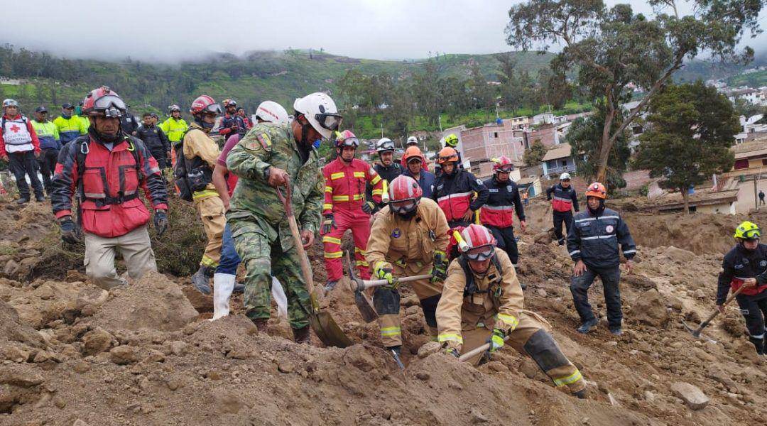 Deslave en Alausí: aumenta a 65 el número de fallecidos