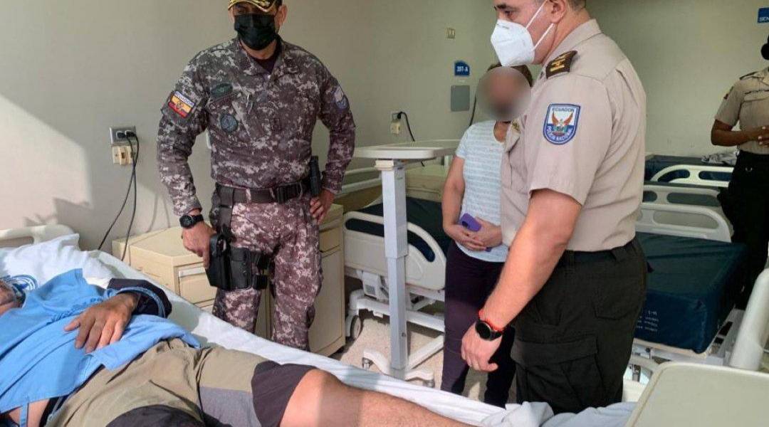 Policía que frustró un asalto en Guayaquil se recupera; el ladrón que le disparó será procesado por intento de asesinato