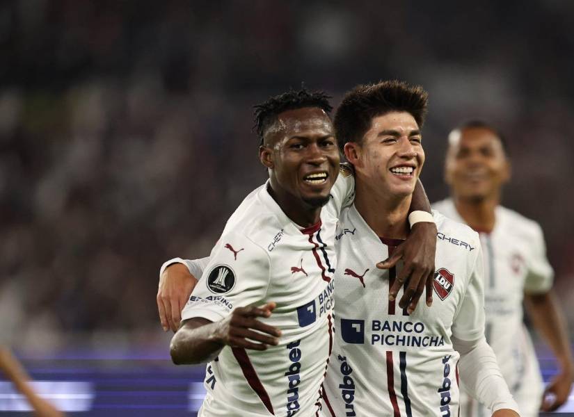 LDUQ celebrando su pase a la final.