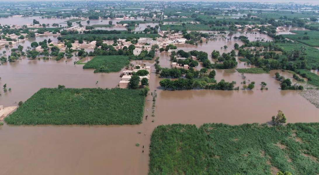 India emite nuevas alertas de inundación y agrava la crisis en Punjab, Pakistán