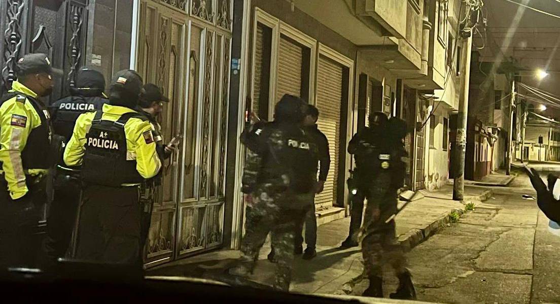 Siete miembros de red que habría captado USD 2 millones ilegalmente en Chimborazo fueron capturados