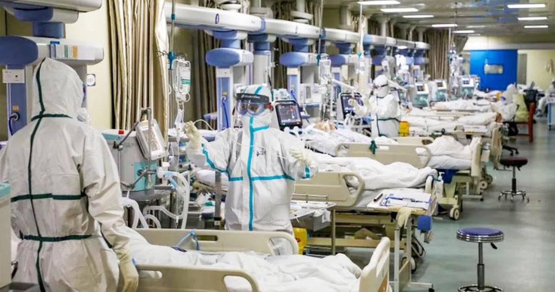Varios hospitales en China desbordados por la rápida expansión de enfermedad respiratoria en niños