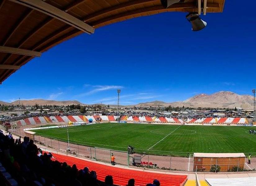 El Cobresal jugará con Barcelona SC en el estadio El Cobre.