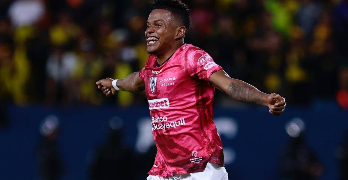 Alexander Bolaños es suspendido de manera provisional por parte de la FEF