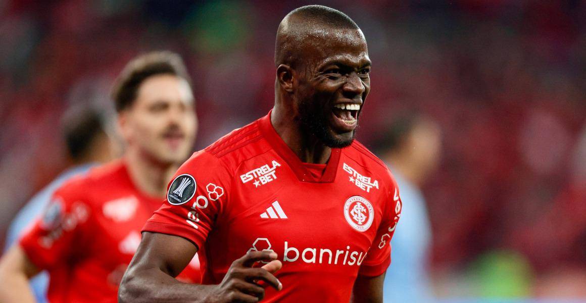 Enner Valencia anota un nuevo gol con el Internacional en el Brasileirao
