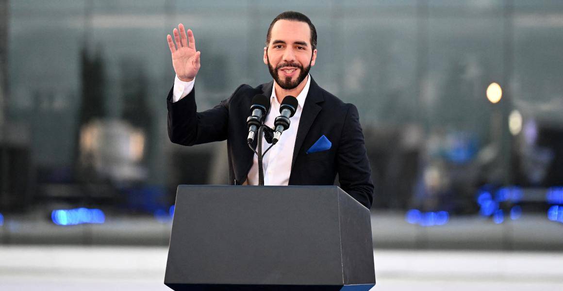 Comienza en El Salvador la investidura de Bukele, en la que están el rey de España y Milei
