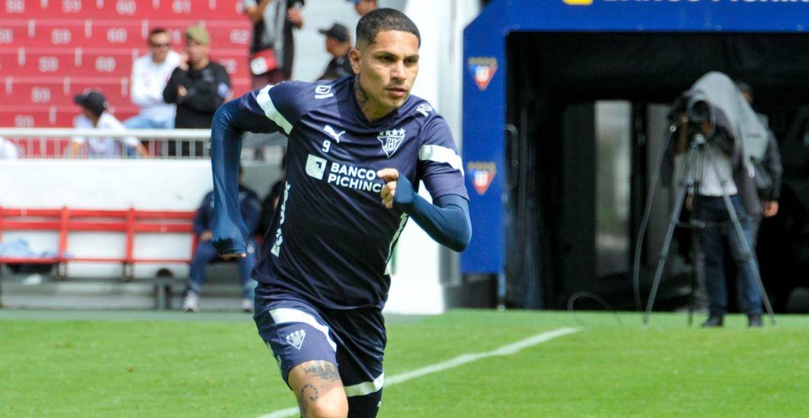 Paolo Guerrero anotó su primer gol en amistoso de Liga de Quito