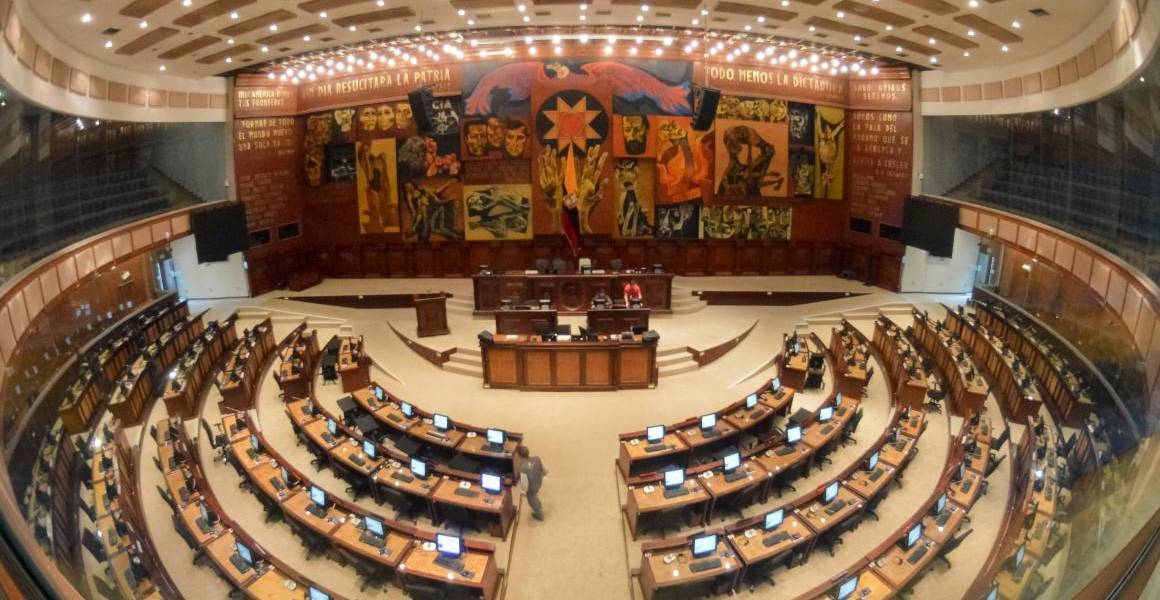 Grupos políticos de Ecuador inmersos en fuerte cabildeo por la legislatura