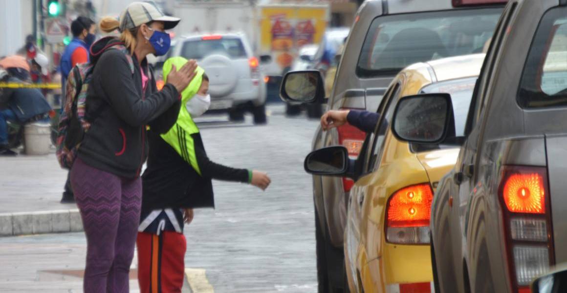 Ecuador retrocedió diez años en pobreza durante la pandemia, según estudio