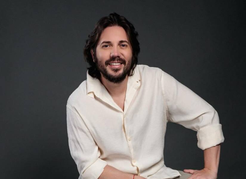 Víctor Aráuz sufrió una rotura de meniscos.