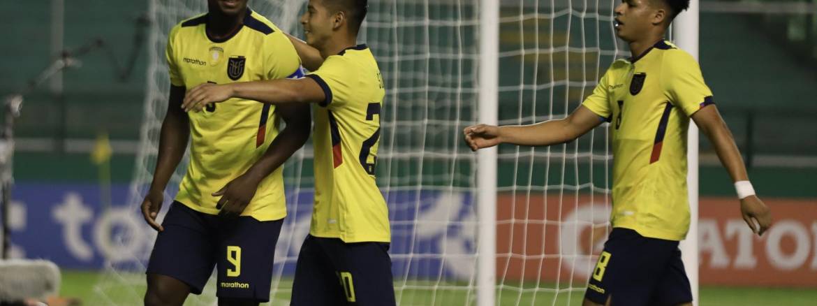 La selección de Ecuador sub 20, celebrando el gol de Justin Cuero.