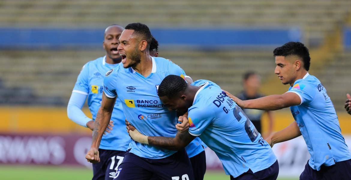Universidad Católica asalta la punta de su grupo en la Copa Sudamericana