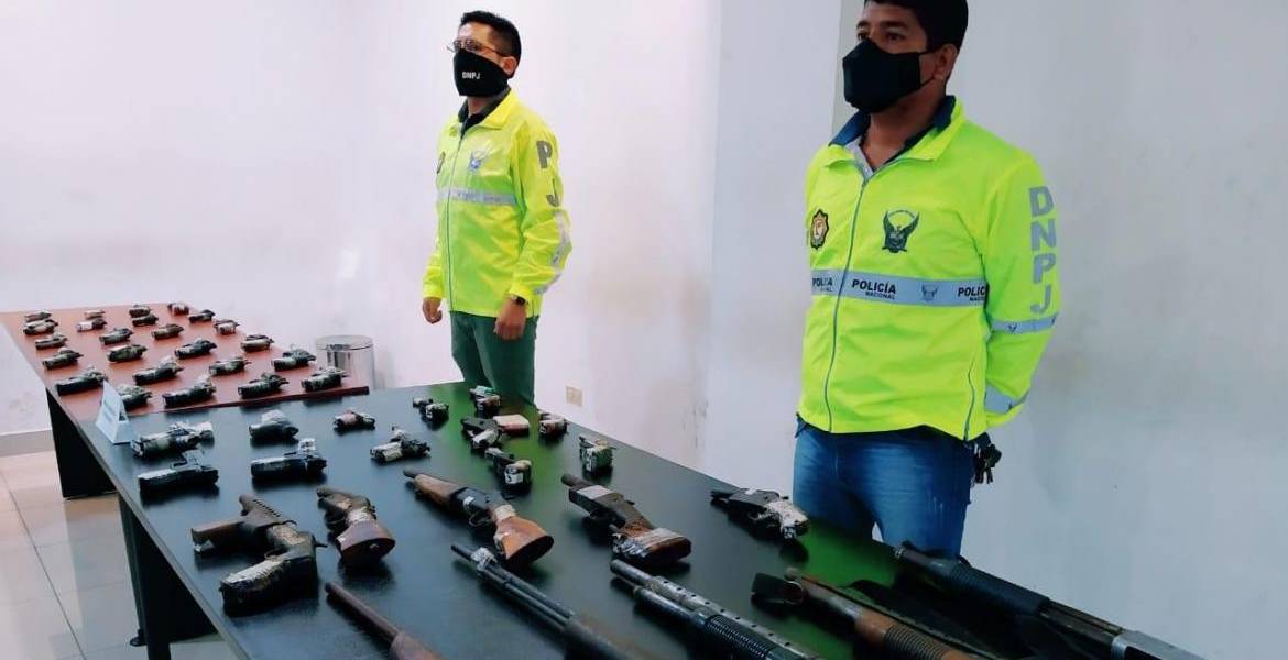 Bandas de sicarios en Guayaquil utilizan fusiles militares