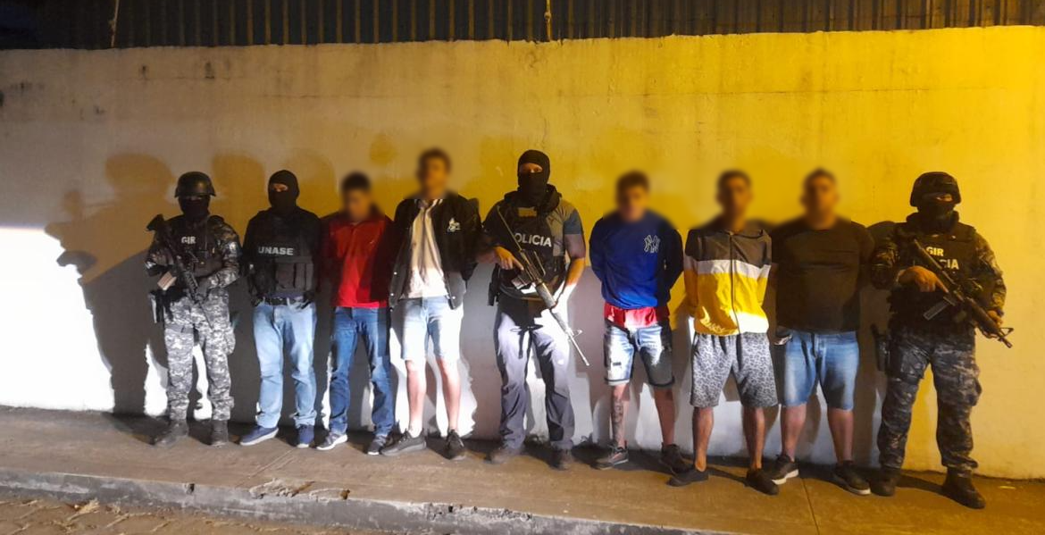 Un hombre ordenó el secuestro de sus tíos que visitaban Ecuador desde EE.UU. y fue capturado junto a sus cómplices