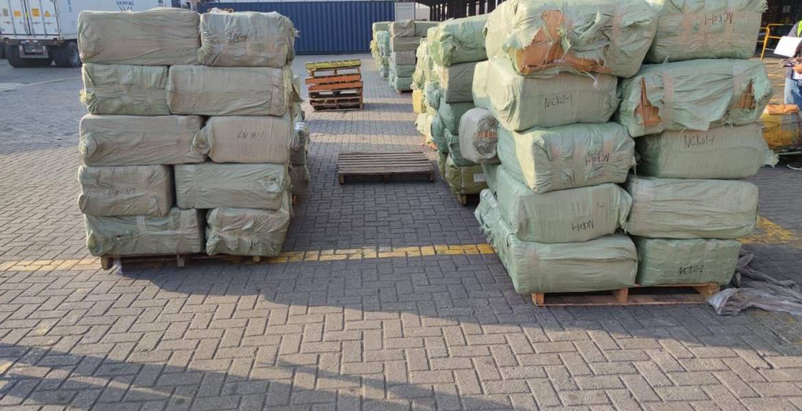 Incautan mercadería de contrabando valorada en más de $480 mil en Guayaquil