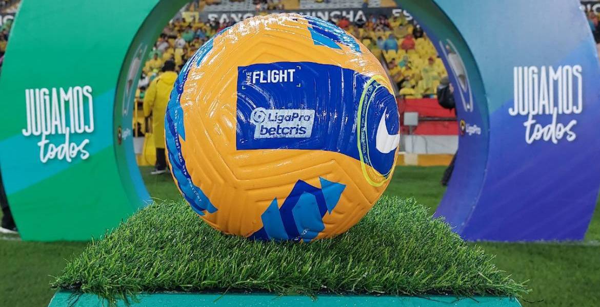 Lo que hará la LigaPro con los 156 balones naranjas que se dejarán de usar en Ecuador