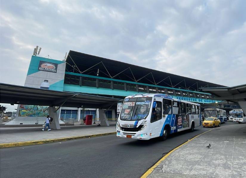 A pesar de este altercado, este martes, las actividades en la Terminal Terrestre Jaime Roldós Aguilera transcurren con normalidad.