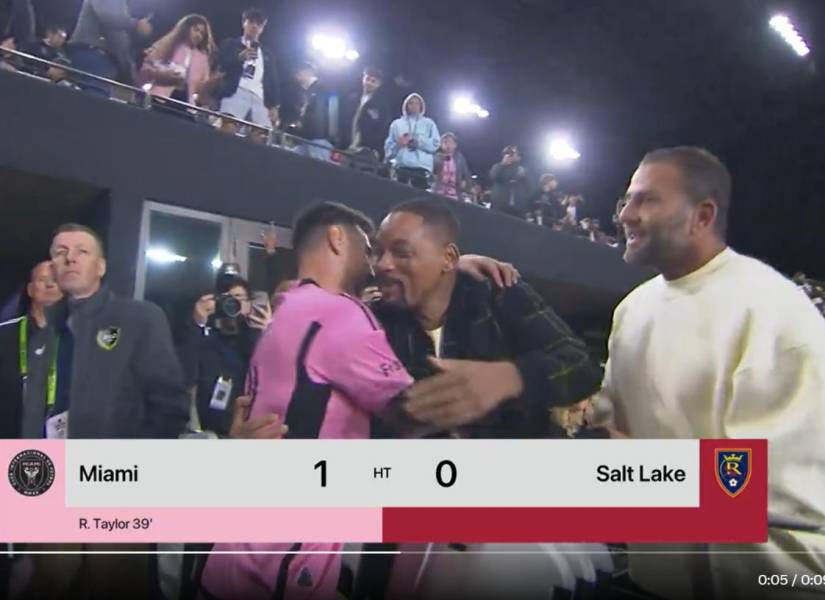 El abrazo entre Will Smith y Lionel Messi en el estadio del Inter Miami