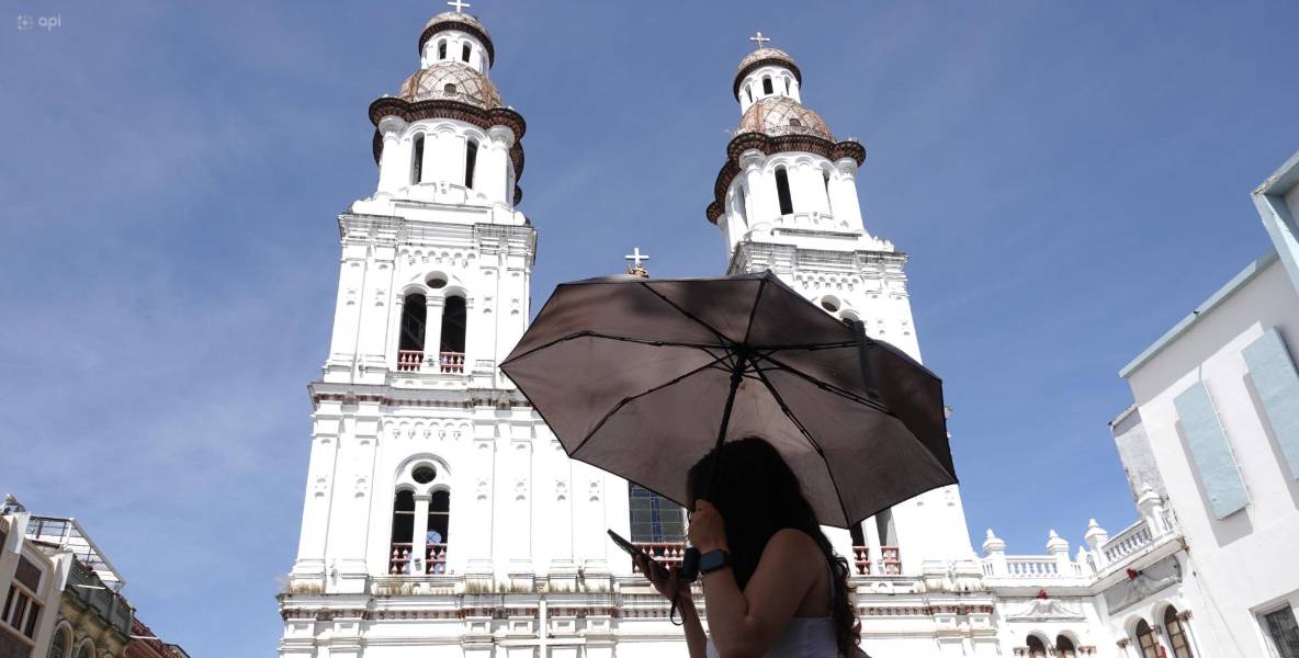 Clima en Ecuador: ¿por qué hace calor en diciembre y hasta cuándo durará?