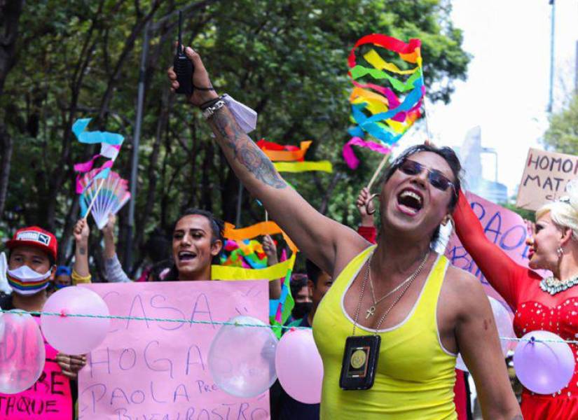 Imagen referencial de una marcha LGBTIQ+ en México.