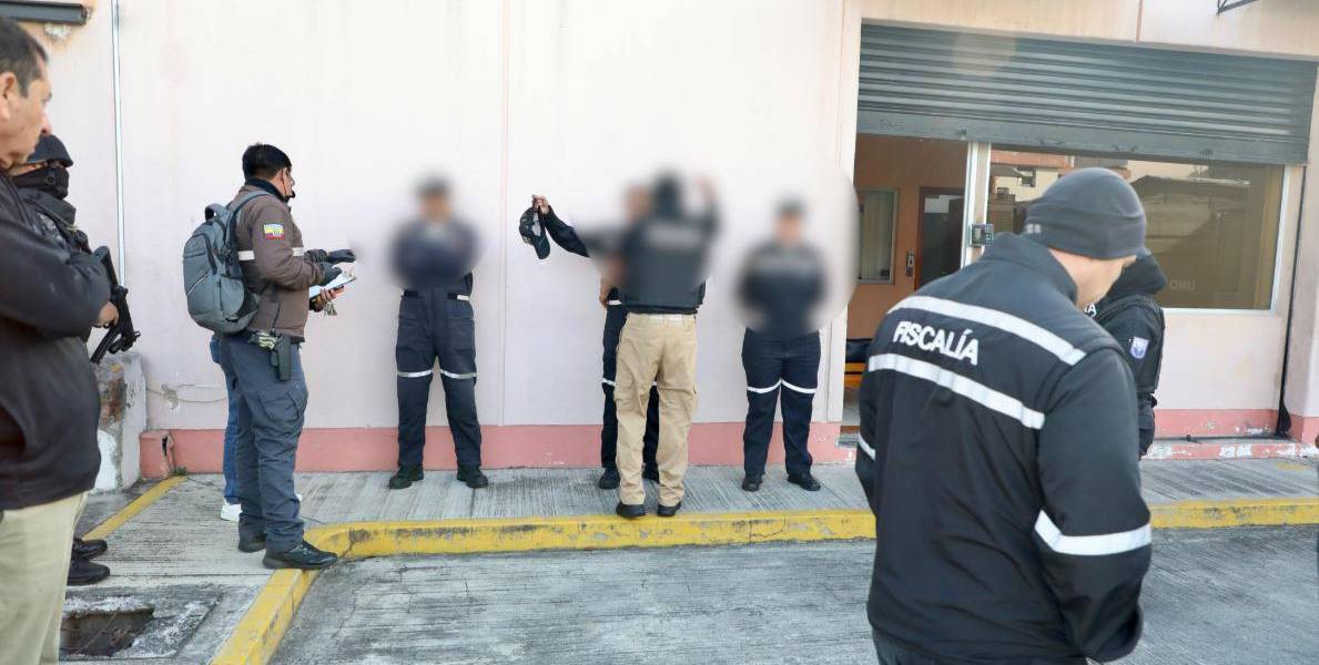 Caso Depuración Azul | Cinco policías procesados por delincuencia organizada recibieron prisión preventiva