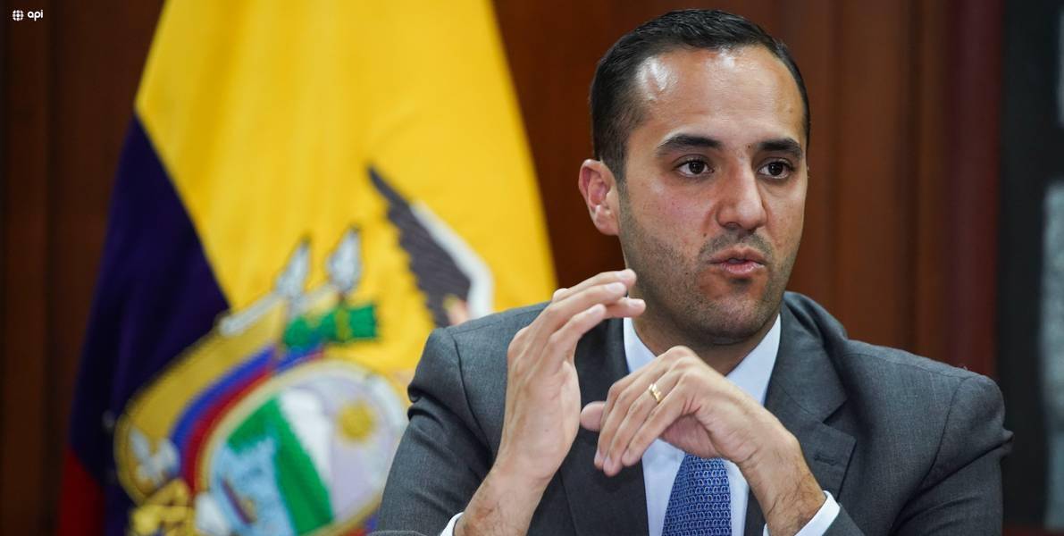 Cancillería activa plan de evacuación para ecuatorianos en Ucrania