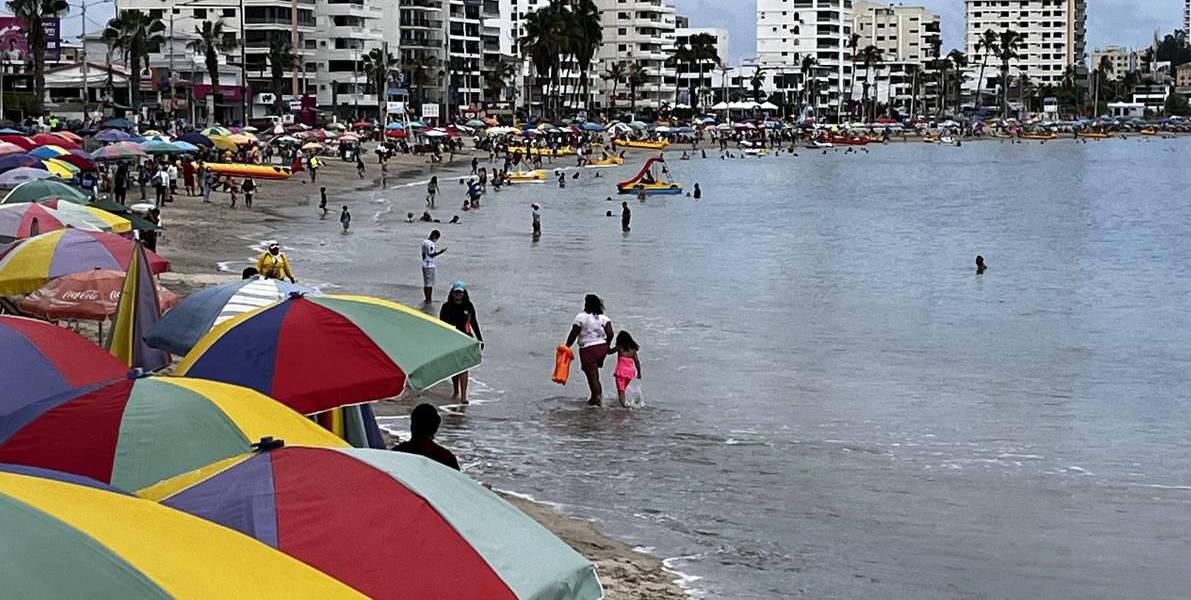 Casi dos millones de personas se movilizaron durante el carnaval en Ecuador