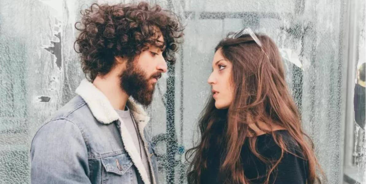 No es tan cierto eso de que los opuestos se atraen en el amor y el sexo