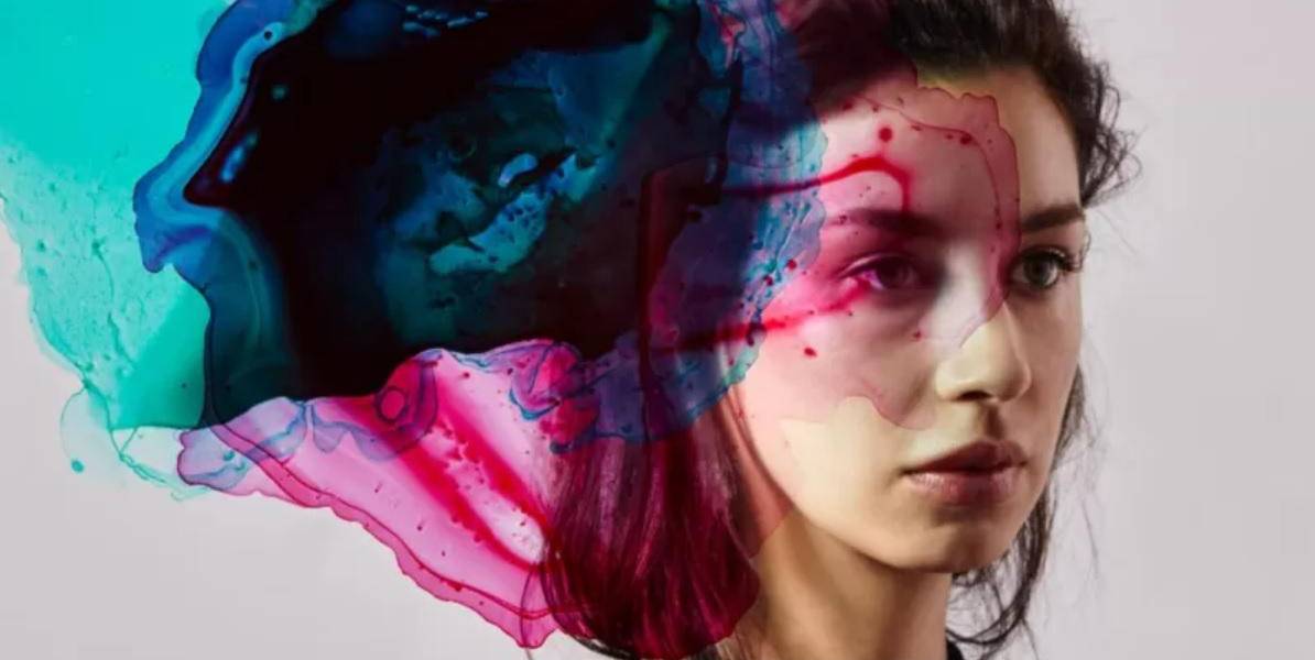 Qué pasa por la mente de una persona con catatonia, la condición que te deja el cuerpo inmóvil pero la mente activa