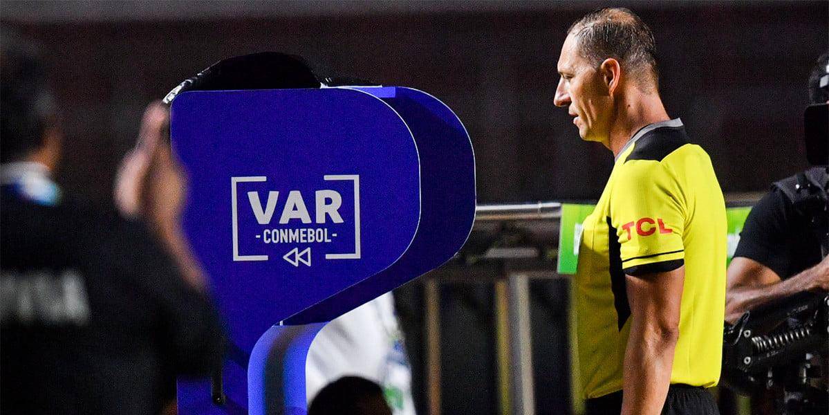 VAR: seis jugadas polémicas de Ecuador rumbo a Catar