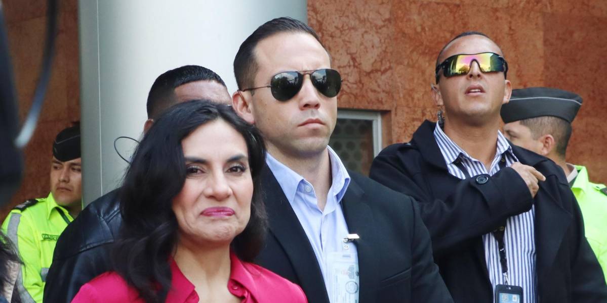 El TCE dispone que la suspensión de derechos políticos de Verónica Abad quede en firme; el lunes no podrá ejercer la Vicepresidencia