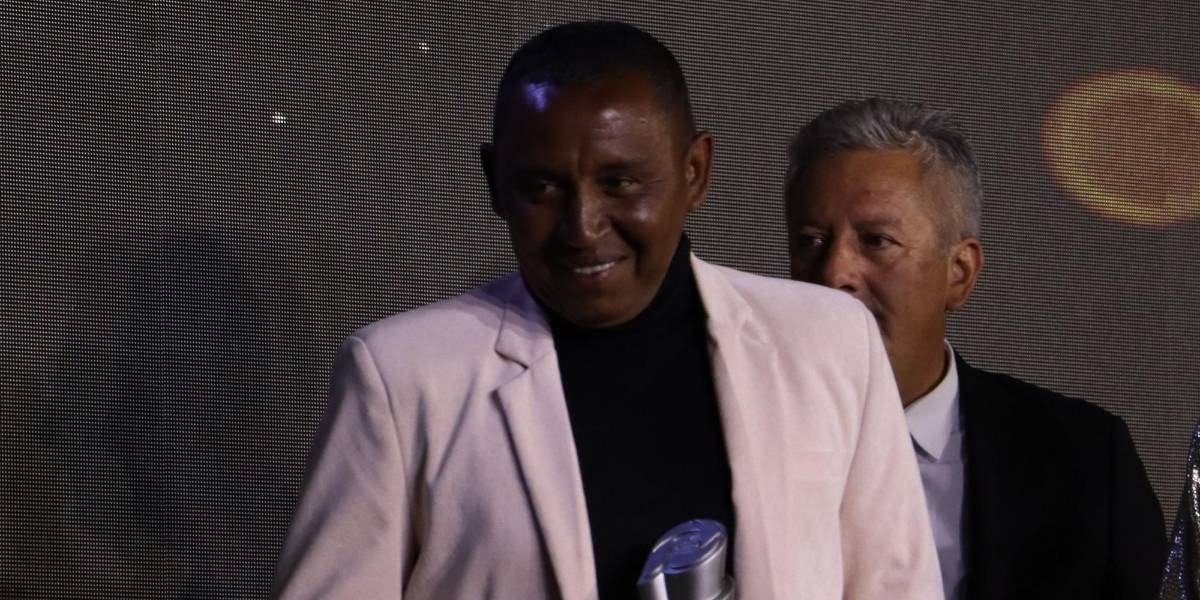 Juan Carlos León, mejor DT ecuatoriano del 2024: Se reconoció el trabajo de un equipo que sufrió mucho