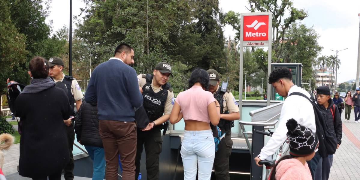 Metro de Quito: el servicio se retomó a las 14:55 de este 21 de marzo