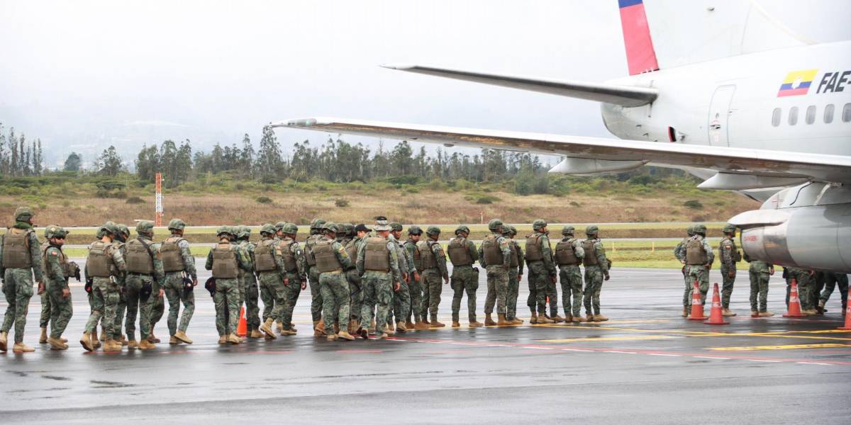Más de mil policías y militares desplegados en Quito tras advertencia de movilización indígena