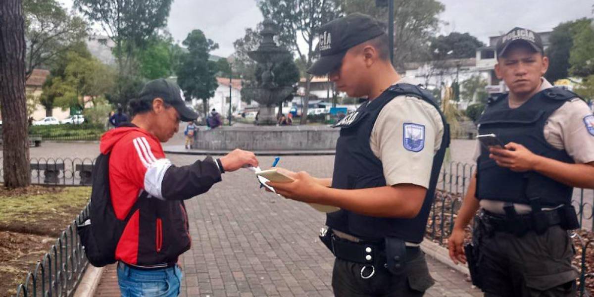 Segunda vuelta Ecuador 2023: 605 citaciones se entregaron a ciudadanos que incumplieron la ley seca