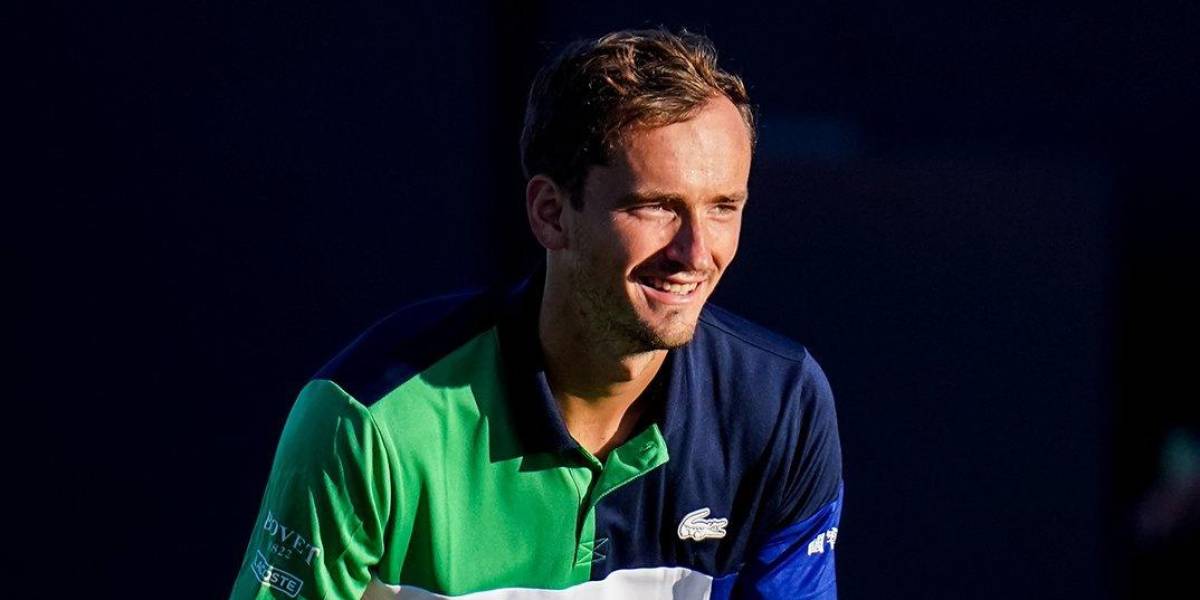 El tenista Medvedev se estrena como número uno de la ATP con victoria
