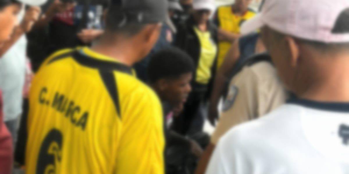 Un hombre fue detenido por vender entradas falsas del Ecuador vs. Argentina en Guayaquil