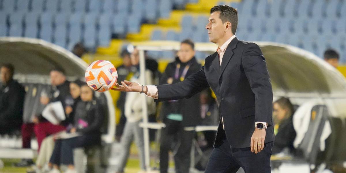 Ismael Rescalvo: El gol llegó en el momento justo. Seguimos en la pelea”