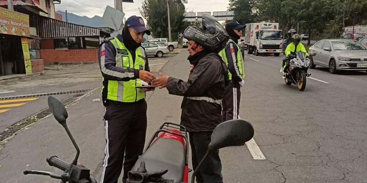 Pico y placa en Quito: las restricciones de movilidad para este lunes 24 de febrero